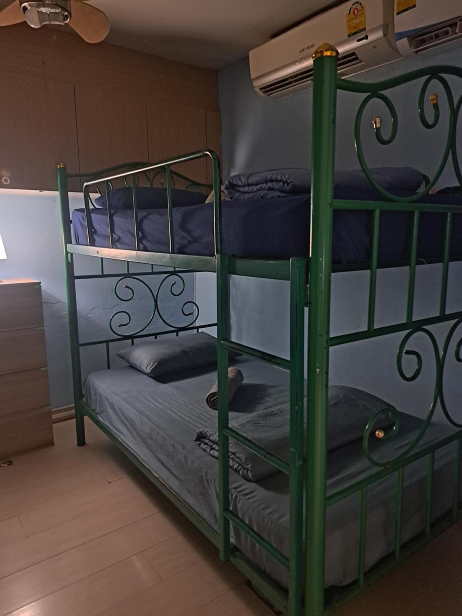 Sura Hostel Bangkok Near Mrt Phra Ram 9 Exterior photo